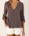 Women's V-neck long-sleeved shirt