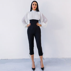 High-neck long-sleeved contrast pleated straps casual jumpsuit