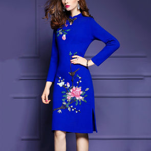 Knitted Embroidery Bodycon Dress