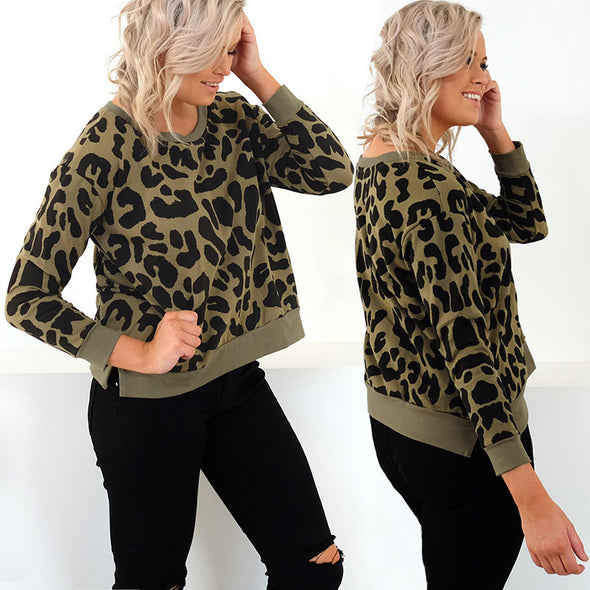 Printed Leopard Round Neck Sweatshirt