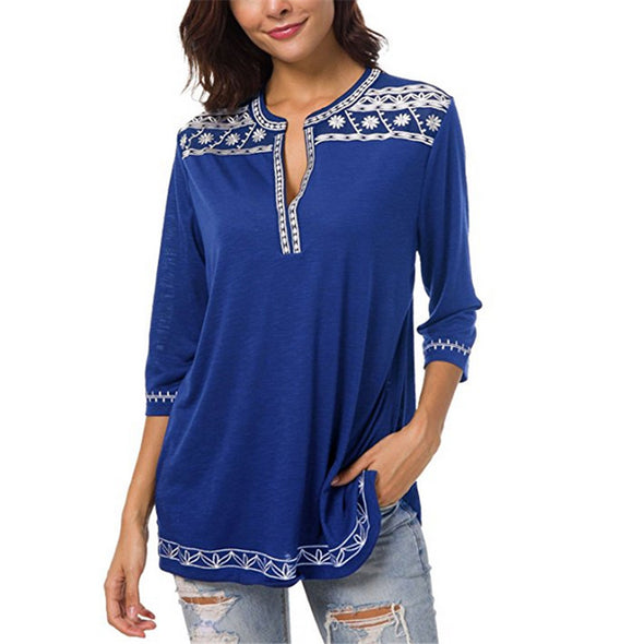 V-Neck Printed Cropped Sleeve T-Shirt