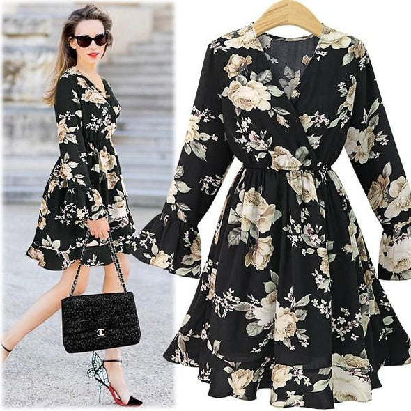 Bell sleeve Print V neck Black Plus size skater Dresses