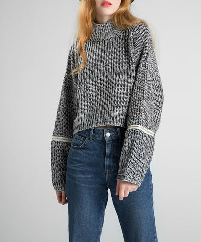 Loose High Collar Long Sleeve Short Sweater