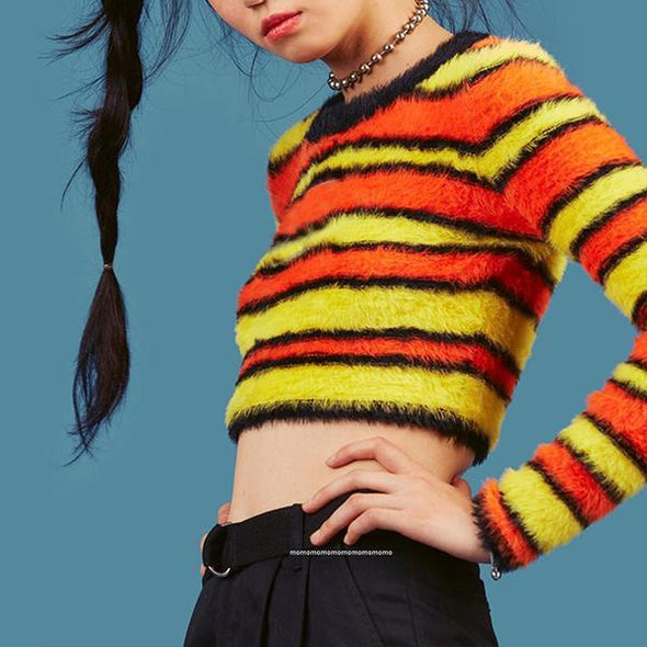 Striped Round Neck Otter Short Section Navel Sweater