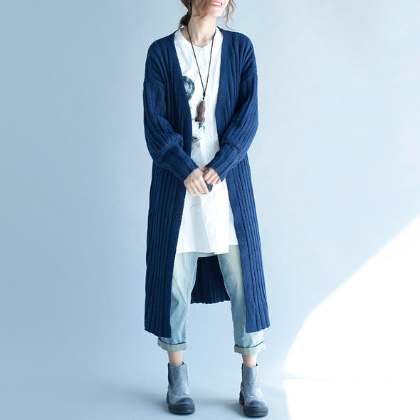 Long Sleeved Solid Color Knit Cardigan