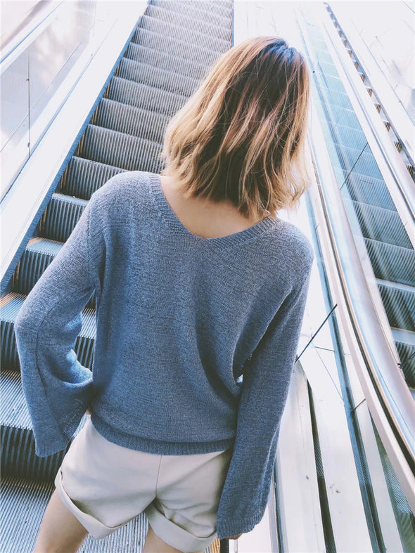 Long Sleeved V-Neck Tie With Thin Sweater