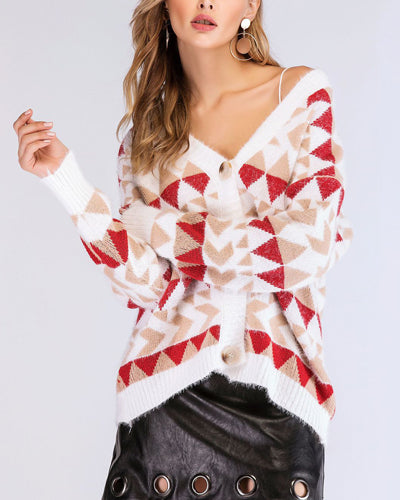 Single-Breasted V-Neck Long-Sleeved Sweater