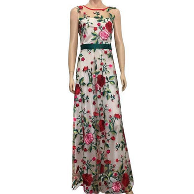 Sleeveless Embroidery Printed Halter Expansion Evening Dress