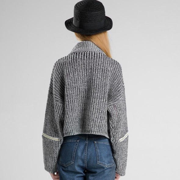 Loose High Collar Long Sleeve Short Sweater