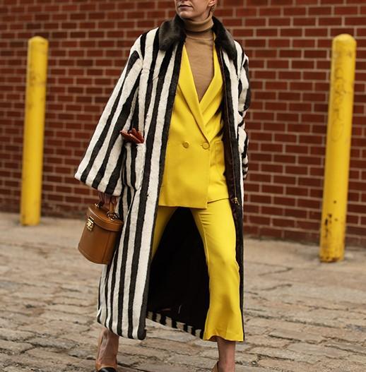 Fashion Lapel Vertical Striped Overcoat